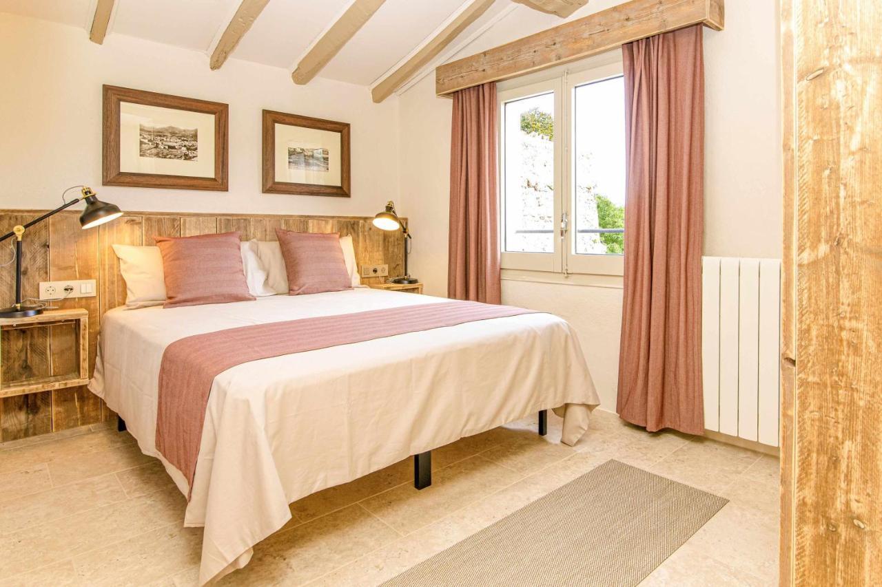 El Molino De Besalu Casa Con Jardin Villa Bagian luar foto